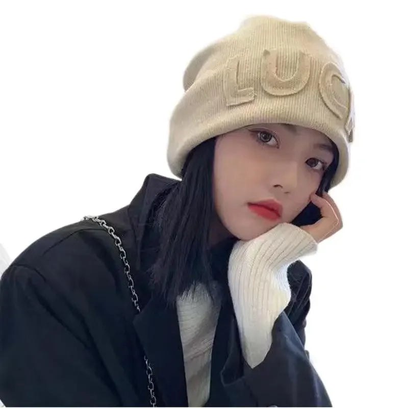 Men's and Women's Fashion Big Head Round Pile Cap Winter Letters Lazy American Cold Cap Loose Bag Head Cap Beanies Hat Stool Hat