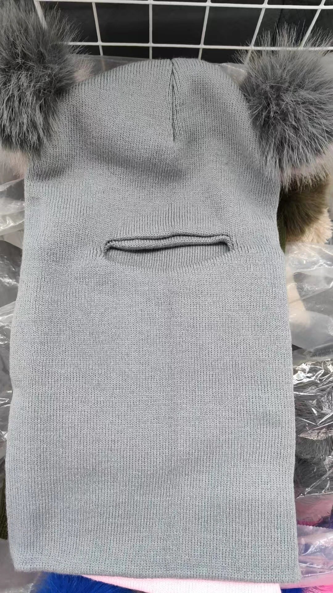 New Women Double Faux Fur Pom Pom Hat Pompom Hat Winter Hats for Women Knitted Beanie Women Girls Winter Caps Skullies Beanies